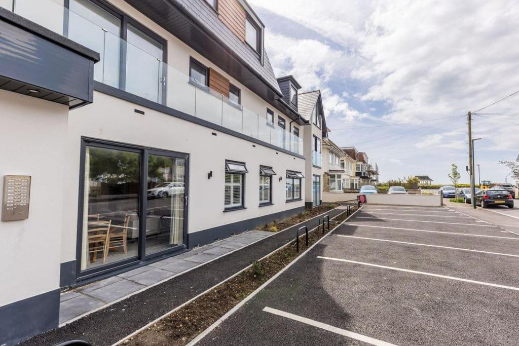 Modern 2 Bed, Cliff Top & Parking, F6 Bournemouth Exterior photo
